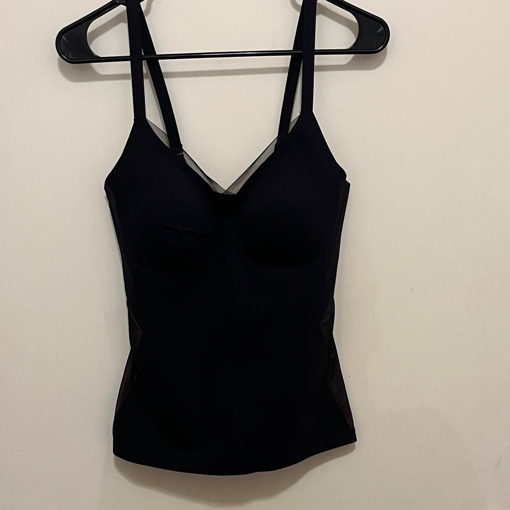Honeylove brand new with tags black crossover tank in size medium